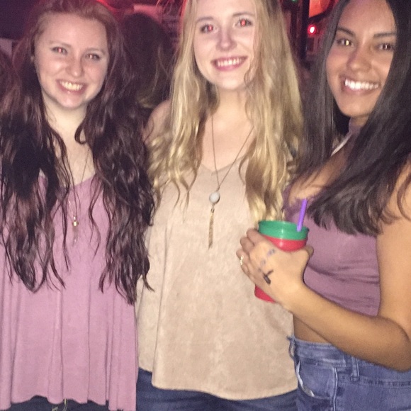 Tank top - Picture 3 of 3